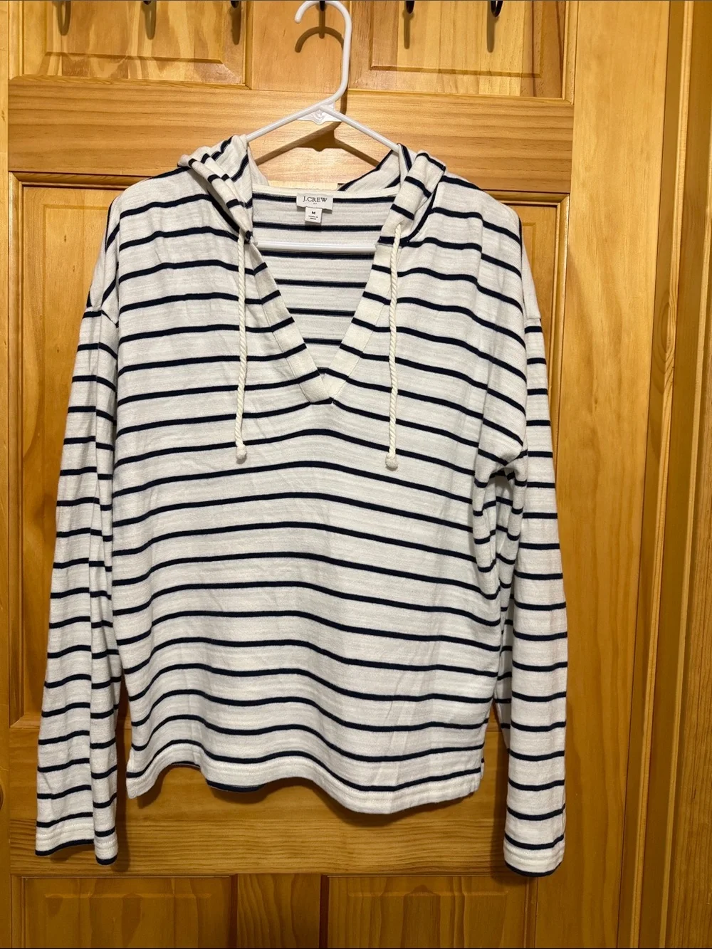 J. Crew White and Navy Striped V-Neck Beach Hoodie Pullover Top, Size Medium.